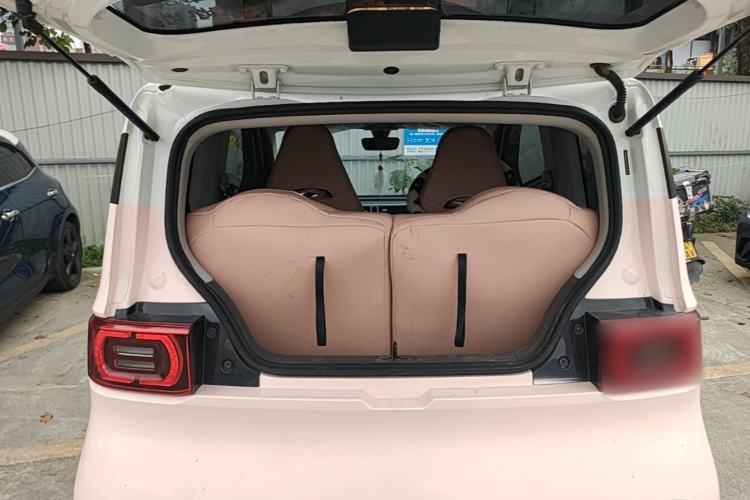 Used Wuling Hongguang MINIEV 2022 Macaron Premium Model – Lithium Iron Phosphate Trunk