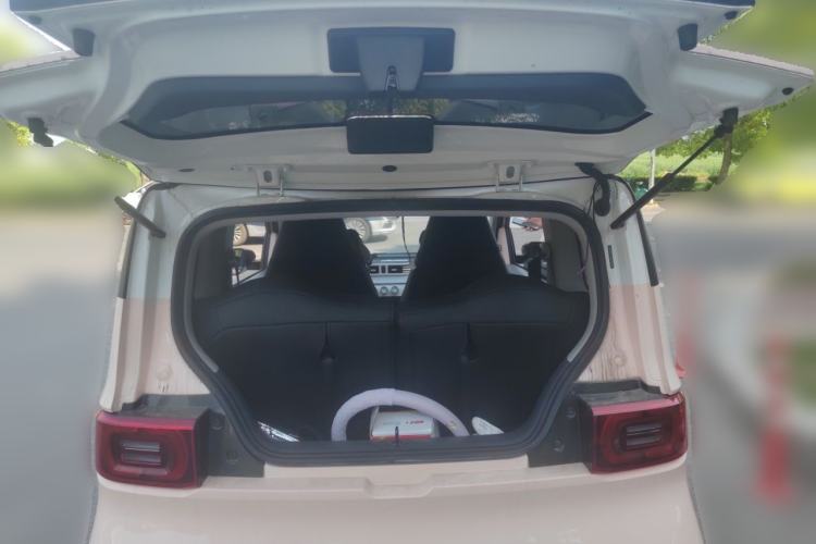Used Wuling Hongguang MINIEV 2022 Macaron Fashion Model Lithium Iron Phosphate Trunk