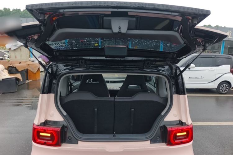 Used Wuling Hongguang MINIEV 2022 Macaron Premium Model – Lithium Iron Phosphate Trunk
