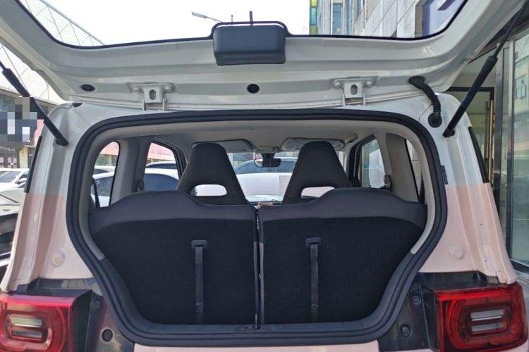 Used Wuling Hongguang MINIEV 2022 Macaron Premium Model – Lithium Iron Phosphate Trunk