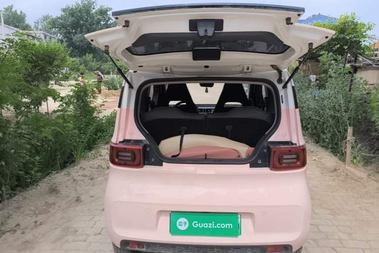 Used Wuling Hongguang MINIEV 2022 Macaron Fashion Model Lithium Iron Phosphate Trunk
