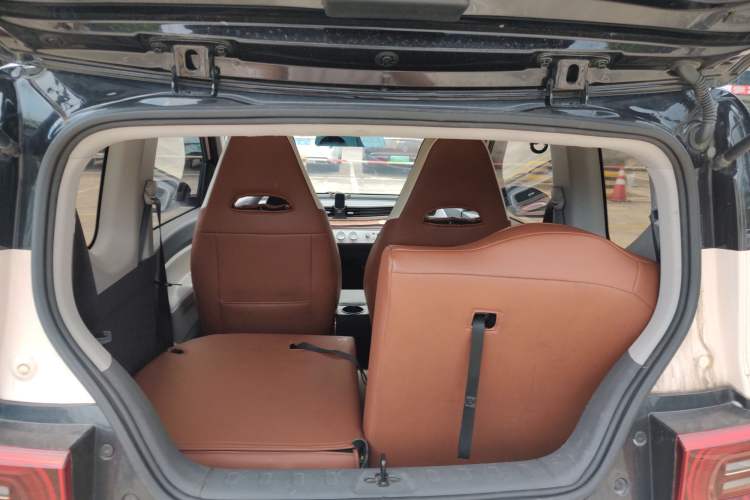 Used Wuling Hongguang MINIEV 2022 Macaron Fashion Model Lithium Iron Phosphate Trunk