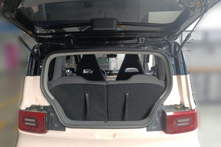 Used Wuling Hongguang MINIEV 2022 Macaron Premium Model – Lithium Iron Phosphate Trunk