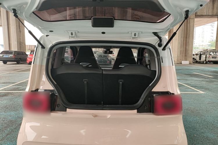 Used Wuling Hongguang MINIEV 2022 Macaron Fashion Model Lithium Iron Phosphate Trunk