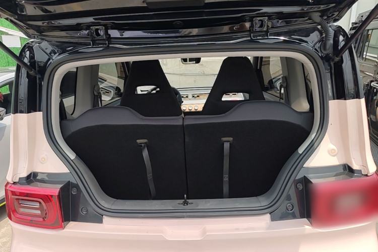 Used Wuling Hongguang MINIEV 2022 Macaron Fashion Model Lithium Iron Phosphate Trunk