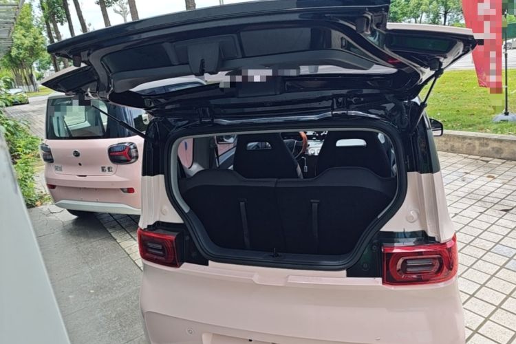 Used Wuling Hongguang MINIEV 2022 Macaron Fashion Model Lithium Iron Phosphate Trunk