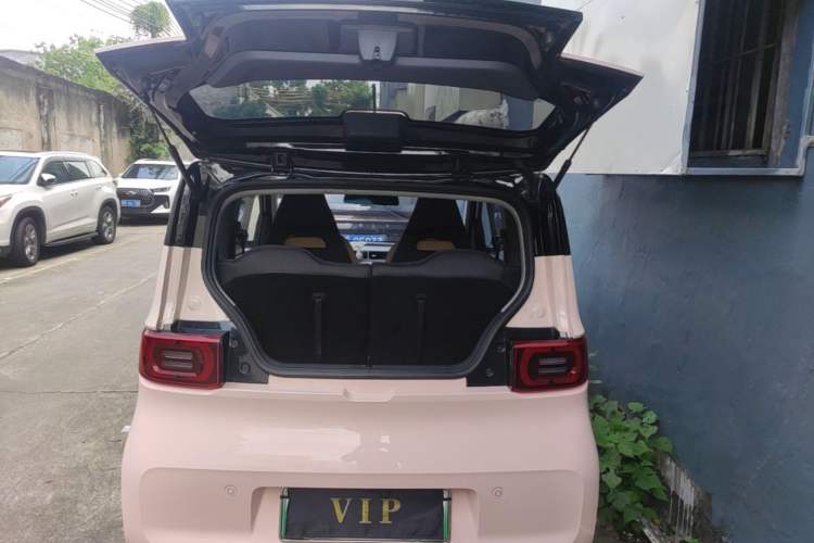 Used Wuling Hongguang MINIEV 2022 Macaron Premium Model – Lithium Iron Phosphate Trunk