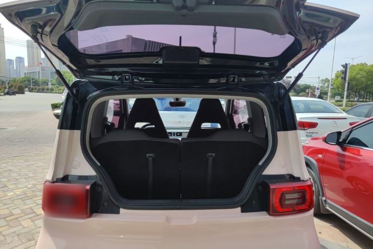 Used Wuling Hongguang MINIEV 2022 Macaron Premium Model – Lithium Iron Phosphate Trunk