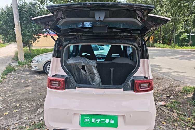 Used Wuling Hongguang MINIEV 2022 Macaron Fashion Model Lithium Iron Phosphate Trunk