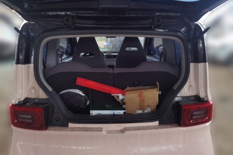 Used Wuling Hongguang MINIEV 2022 Macaron Fashion Model Lithium Iron Phosphate Trunk