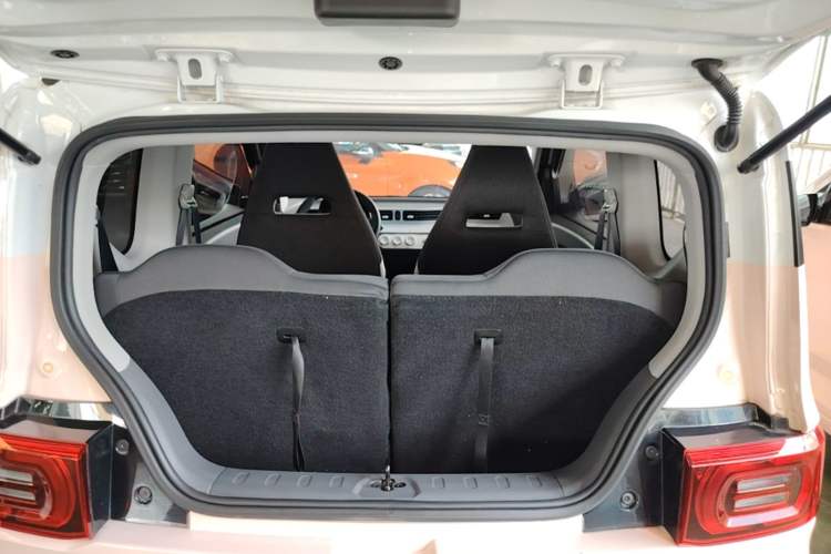 Used Wuling Hongguang MINIEV 2022 Macaron Premium Model – Lithium Ternary Battery Trunk