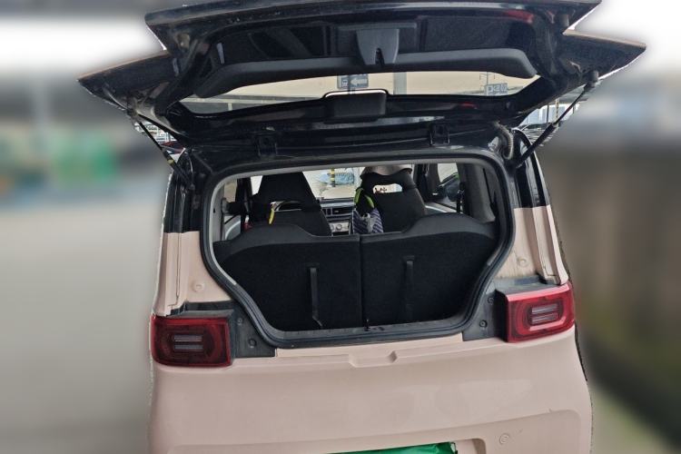 Used Wuling Hongguang MINIEV 2022 Macaron Premium Model – Lithium Iron Phosphate Trunk