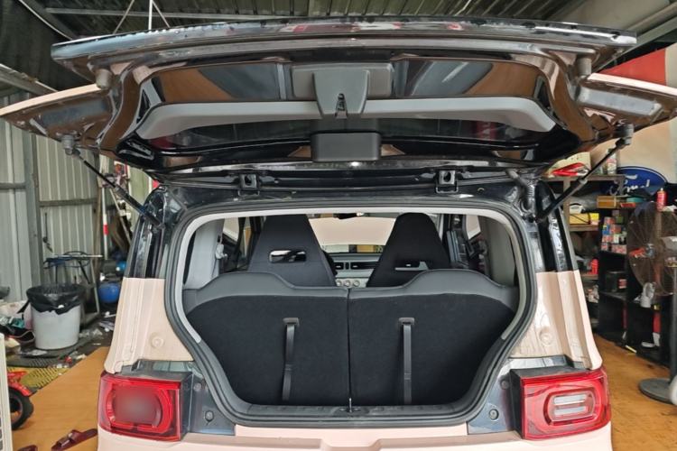 Used Wuling Hongguang MINIEV 2022 Macaron Premium Model – Lithium Ternary Battery Trunk
