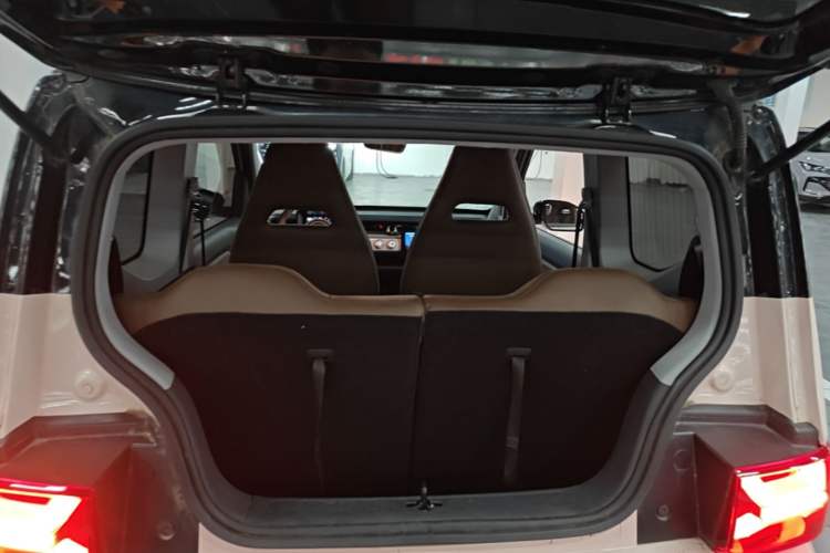 Used Wuling Hongguang MINIEV 2022 GAMEBOY 200km Gaming Edition with Lithium Iron Phosphate Trunk