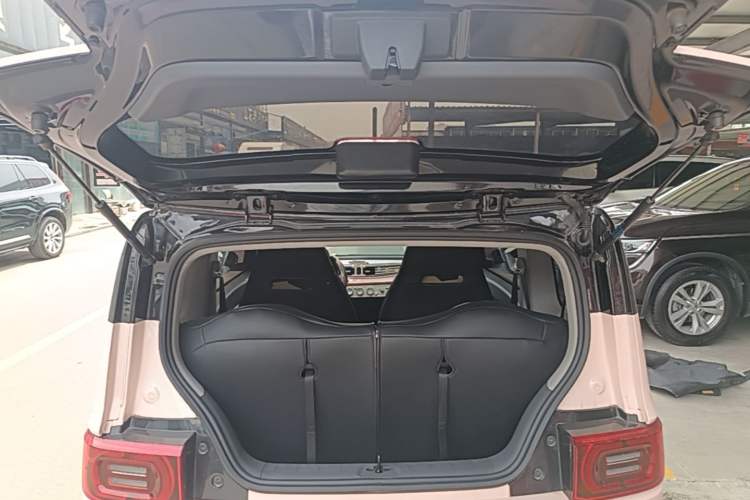 Used Wuling Hongguang MINIEV 2022 Macaron Premium Model – Lithium Iron Phosphate Trunk