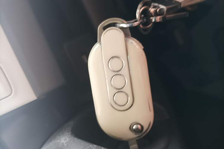 Used Wuling Hongguang MINIEV 2022 GAMEBOY 300km Play Edition Lithium Iron Phosphate Vehicle Key