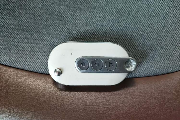 Used Wuling Hongguang MINIEV 2022 GAMEBOY 200km Gaming Edition with Lithium Iron Phosphate Vehicle Key