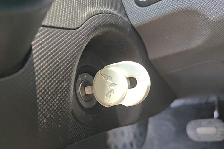 Used Wuling Hongguang MINIEV 2022 Enjoy Edition Lithium Iron Phosphate Vehicle Key