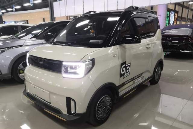 Used Wuling Hongguang MINIEV 2022 GAMEBOY 300km Enthusiast Model with Lithium Iron Phosphate