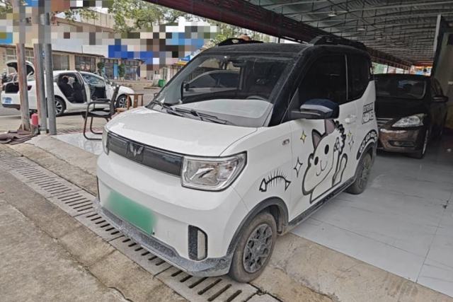Used Wuling Hongguang MINIEV 2022 GAMEBOY 200km Play Edition with Lithium Iron Phosphate