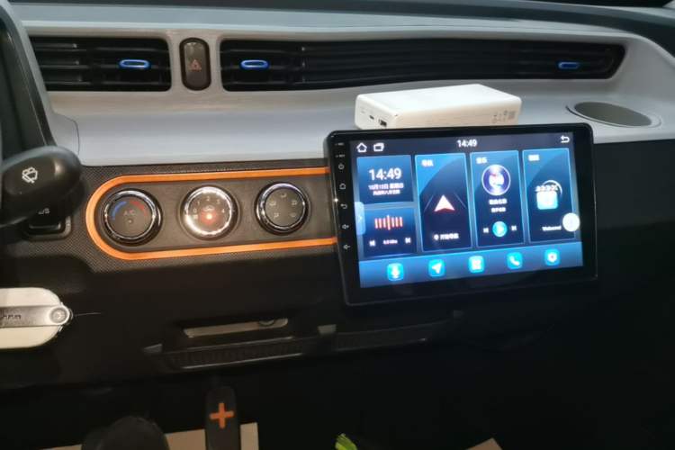 Used Wuling Hongguang MINIEV 2022 Enjoy Edition Lithium Iron Phosphate Audio And AC Panel