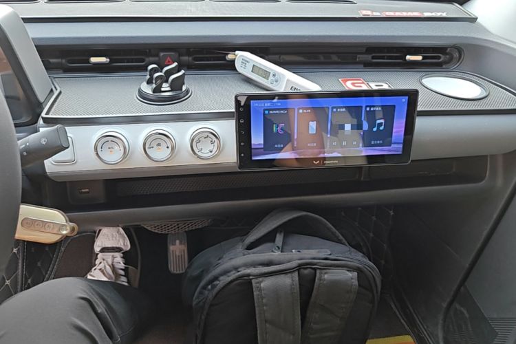 Used Wuling Hongguang MINIEV 2022 GAMEBOY 300km Enthusiast Model with Lithium Iron Phosphate Audio And AC Panel