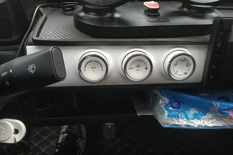 Used Wuling Hongguang MINIEV 2022 GAMEBOY 200km Gaming Edition with Lithium Iron Phosphate Audio And AC Panel