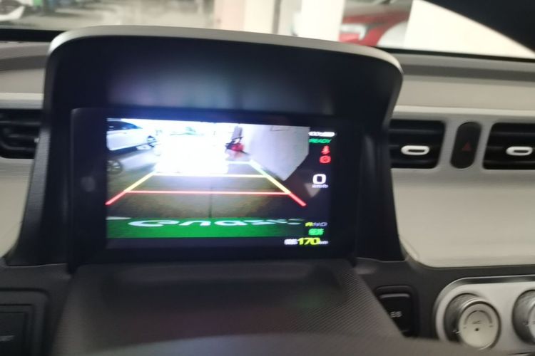 Used Wuling Hongguang MINIEV 2022 Macaron Premium Model – Lithium Iron Phosphate Audio And AC Panel