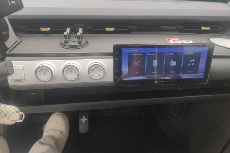 Used Wuling Hongguang MINIEV 2022 GAMEBOY 200km Gaming Edition with Lithium Iron Phosphate Audio And AC Panel