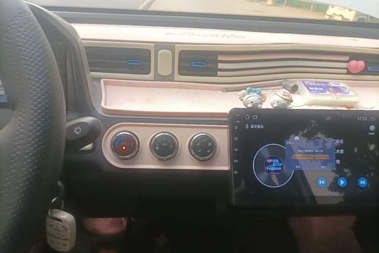 Used Wuling Hongguang MINIEV 2022 Zizai Version Lithium-NMC Audio And AC Panel