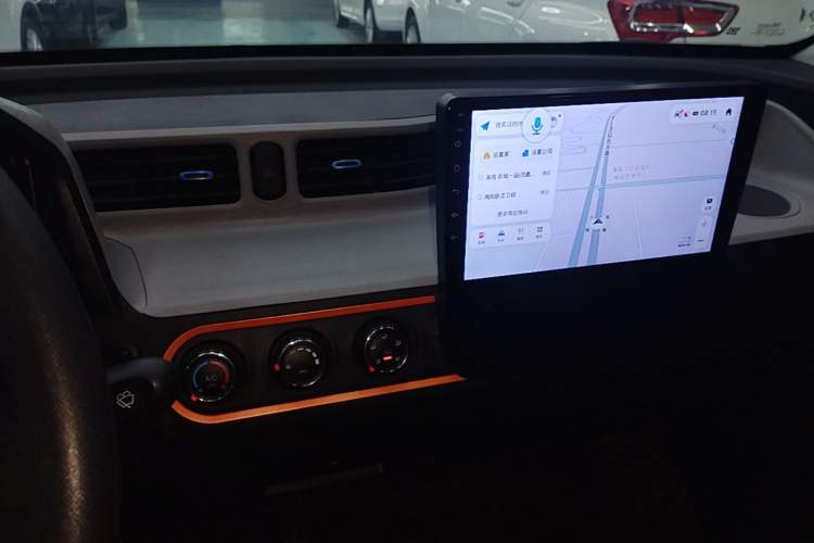 Used Wuling Hongguang MINIEV 2022 Easy Version Lithium Iron Phosphate Audio And AC Panel