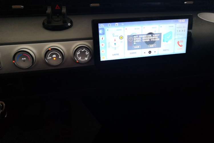 Used Wuling Hongguang MINIEV 2022 GAMEBOY 200km Gaming Edition with Lithium Iron Phosphate Audio And AC Panel