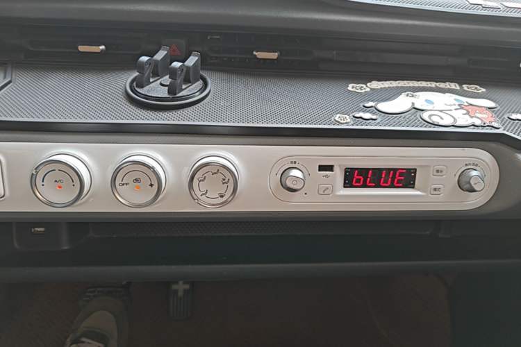 Used Wuling Hongguang MINIEV 2022 GAMEBOY 200km Gaming Edition with Lithium Iron Phosphate Audio And AC Panel