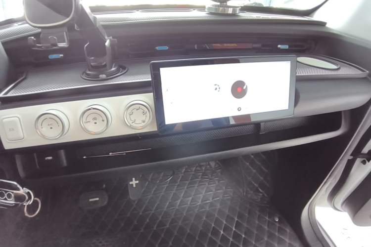 Used Wuling Hongguang MINIEV 2022 GAMEBOY 200km Gaming Edition with Lithium Iron Phosphate Audio And AC Panel