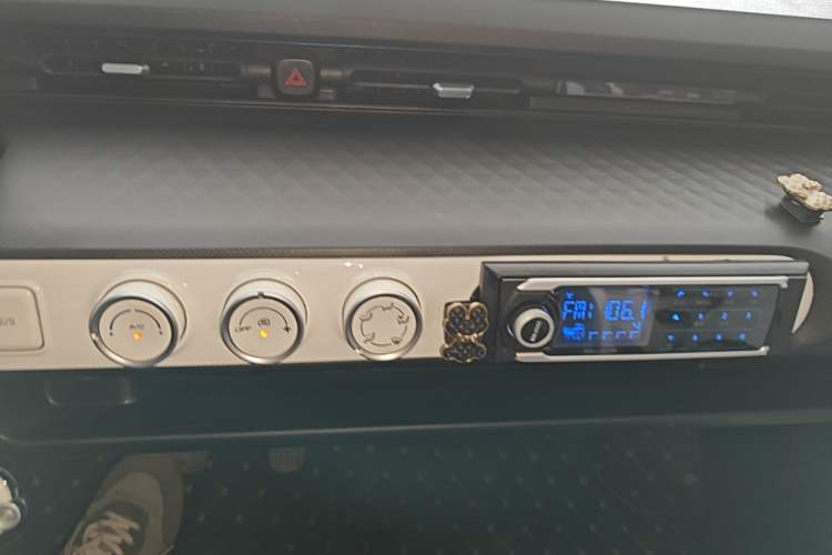 Used Wuling Hongguang MINIEV 2022 GAMEBOY 200km Gaming Edition with Lithium Iron Phosphate Audio And AC Panel
