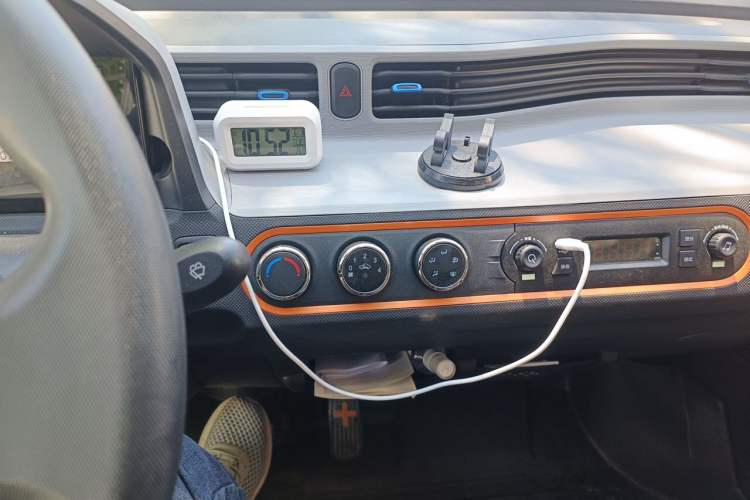 Used Wuling Hongguang MINIEV 2022 Easy Version Lithium-NMC Audio And AC Panel