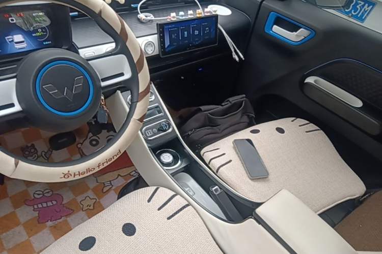 Used Wuling Hongguang MINIEV 2022 GAMEBOY 300km Enthusiast Model with Lithium Iron Phosphate Audio And AC Panel