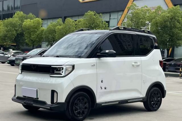 Used Wuling Hongguang MINIEV 2022 GAMEBOY 200km Gaming Edition with Lithium Iron Phosphate