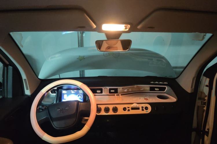 Used Wuling Hongguang MINIEV 2022 Enjoy Edition Lithium Iron Phosphate Center Console