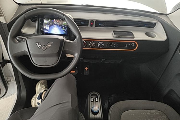 Used Wuling Hongguang MINIEV 2022 Enjoy Edition Lithium Iron Phosphate Center Console