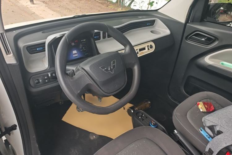 Used Wuling Hongguang MINIEV 2022 Enjoy Edition Lithium-Ion Battery Center Console