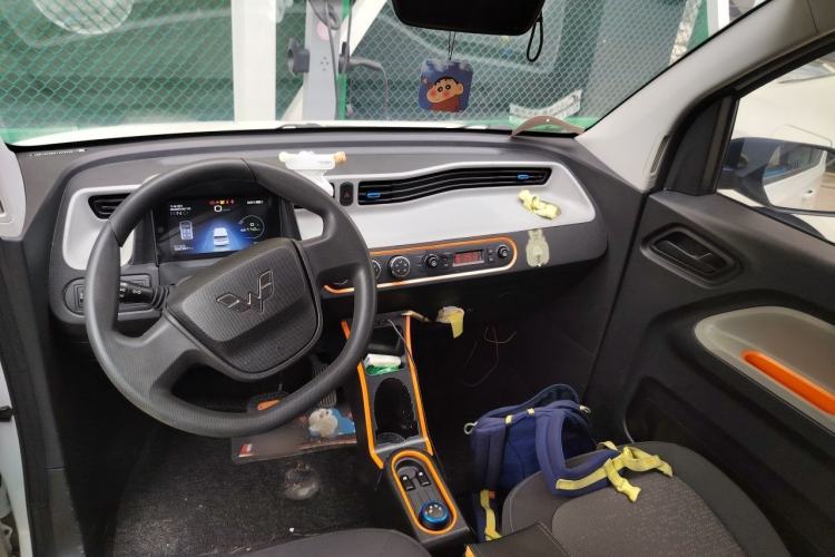Used Wuling Hongguang MINIEV 2022 Enjoy Edition Lithium Iron Phosphate Center Console