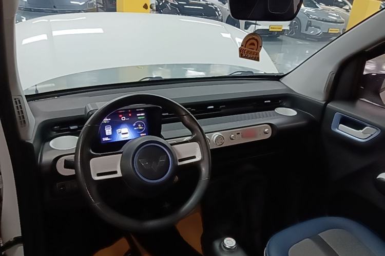 Used Wuling Hongguang MINIEV 2022 GAMEBOY 200km Gaming Edition with Lithium Iron Phosphate Center Console