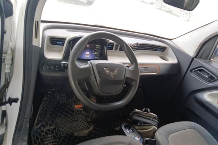 Used Wuling Hongguang MINIEV 2022 Enjoy Edition Lithium Iron Phosphate Center Console
