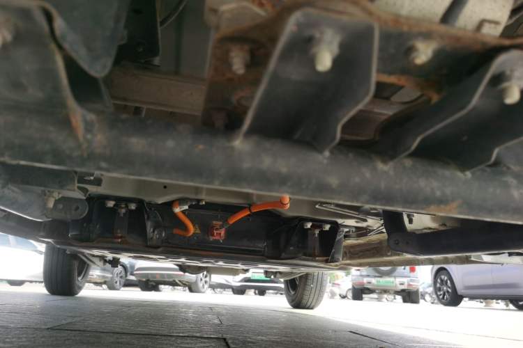 Used Wuling Hongguang MINIEV 2022 Macaron Fashion Edition Lithium-Nickel-Cobalt-Alpha-oxide Chassis Front