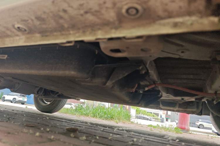 Used Wuling Hongguang MINIEV 2022 Zizai Version Lithium Iron Phosphate Chassis Front Right