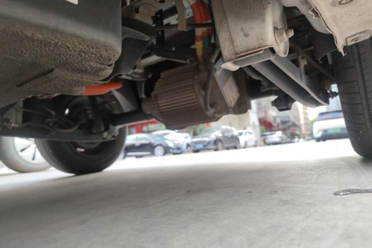 Used Wuling Hongguang MINIEV 2022 Zizai Version Lithium Iron Phosphate Chassis Rear Left