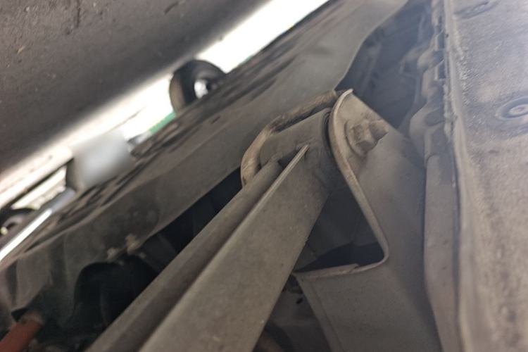 Used Wuling Hongguang MINIEV 2022 Zizai Version Lithium Iron Phosphate Chassis Rear Left