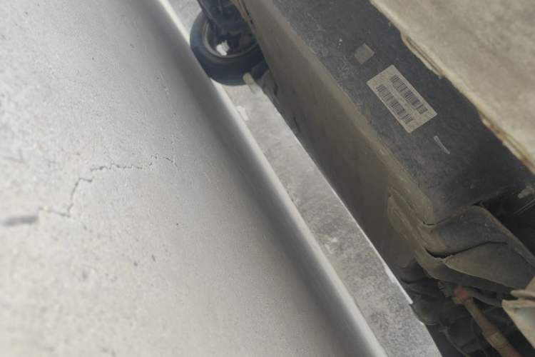 Used Wuling Hongguang MINIEV 2022 Zizai Version Lithium Iron Phosphate Chassis Rear Left