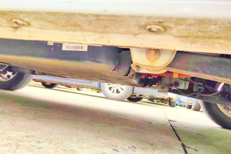 Used Wuling Hongguang MINIEV 2022 Zizai Version Lithium Iron Phosphate Chassis Rear Left